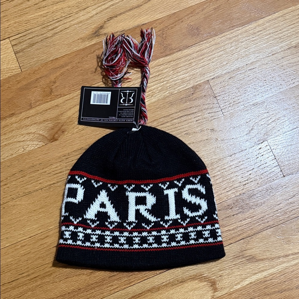 New!!!!!Robin Ruth Paris Kids Winter Hat - Black and Red